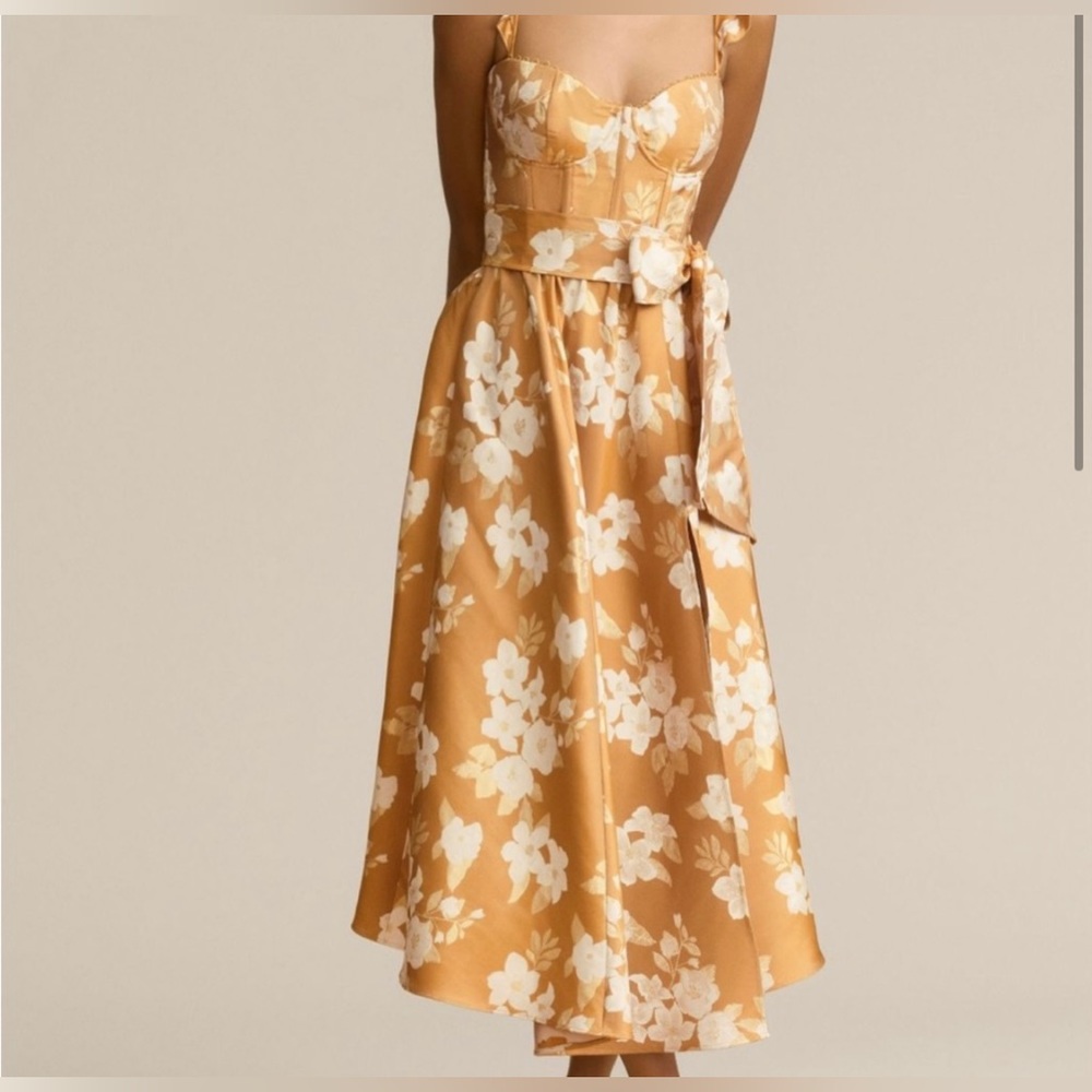 V Chapman Gold Brocade Dress - Size 4 New with tags!